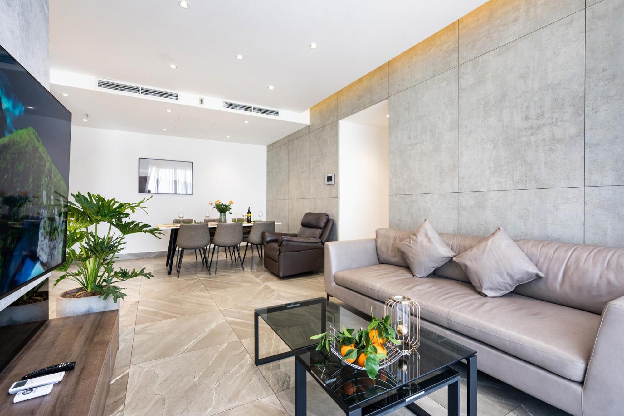 Saigon Apartments - Free City Walk Experience, Amazing Infinity Pool & Free 4G Sim Card For 3 Nights Ho Chi Minh City Exterior photo